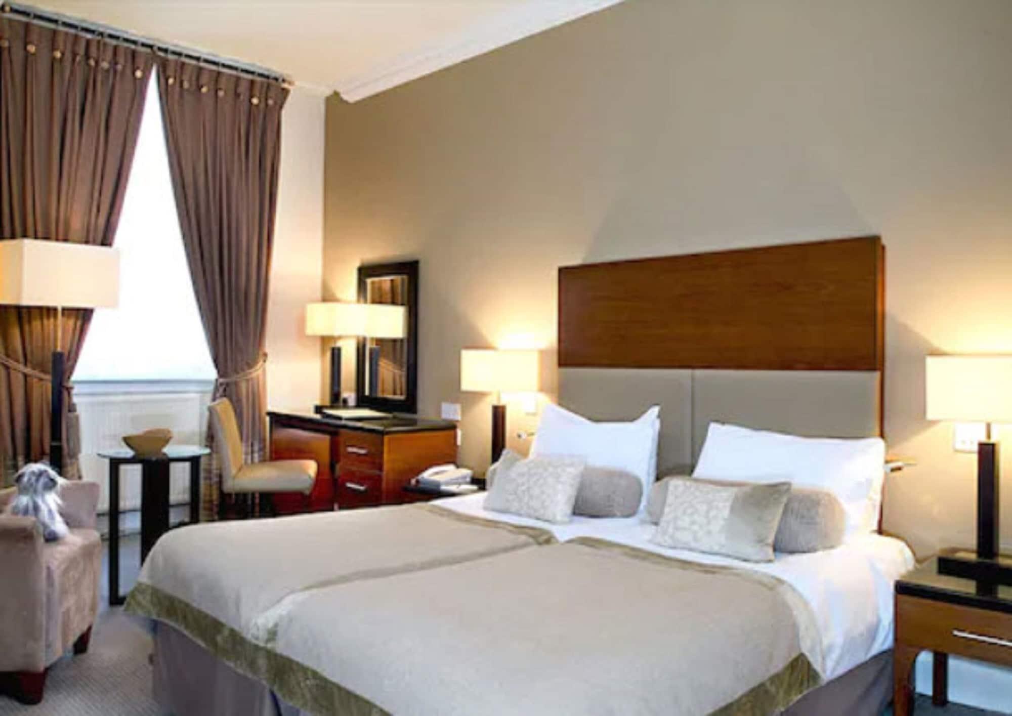 The Parliament House Hotel Единбург Екстериор снимка