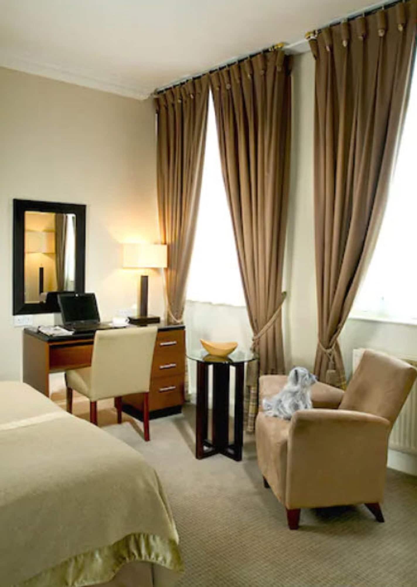 The Parliament House Hotel Единбург Екстериор снимка