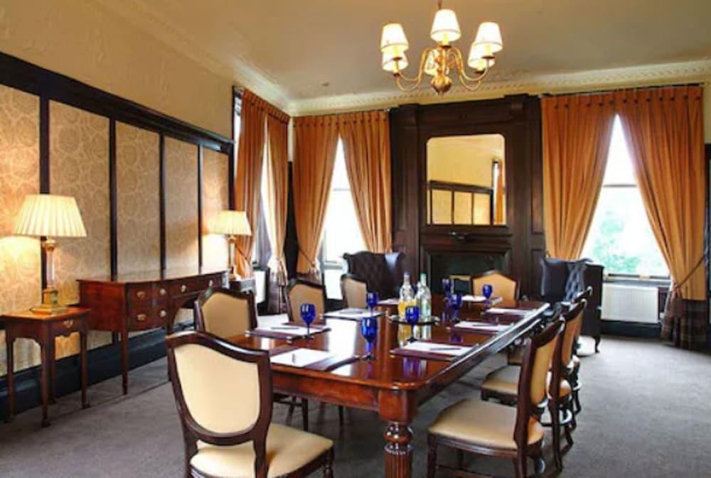 The Parliament House Hotel Единбург Екстериор снимка